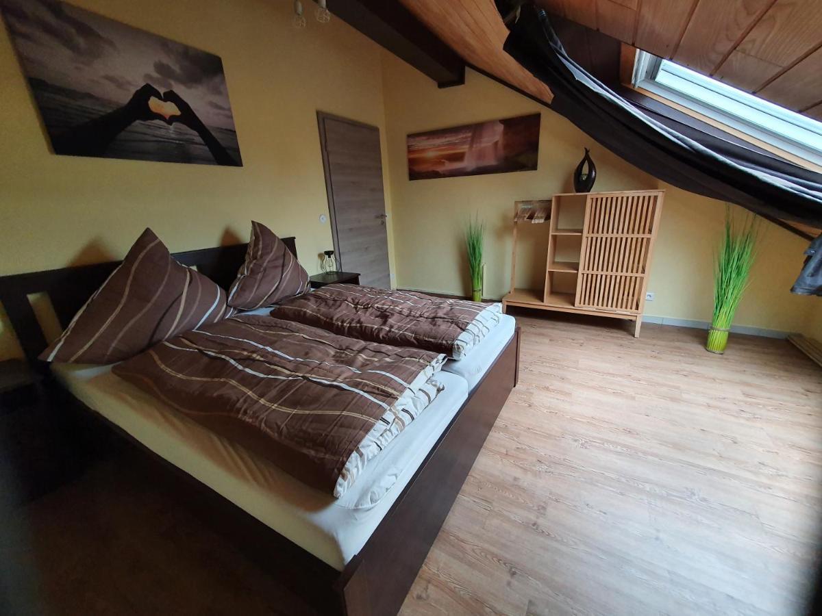 Ferienwohnung zum Schlossblick Nähe Europa Park Mahlberg Exterior foto